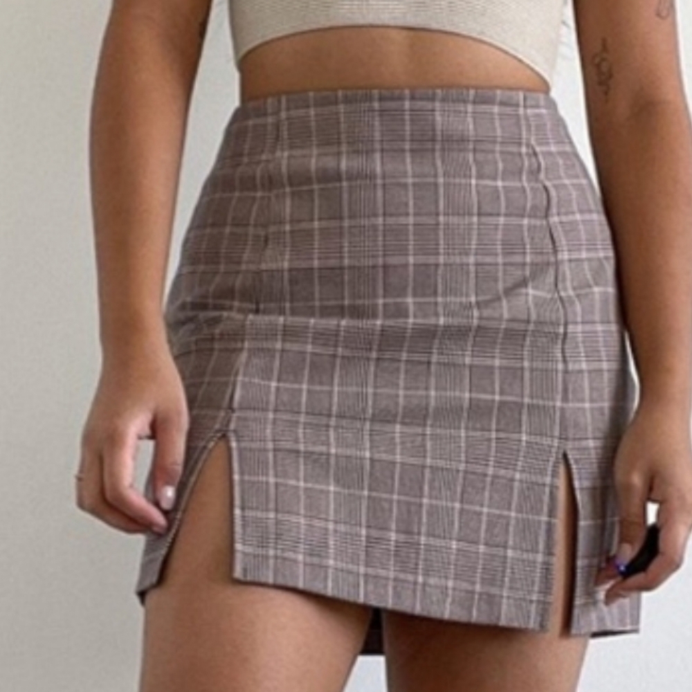 SUNDAY BEST Artitza Plaid Mini Skirt - Size 4